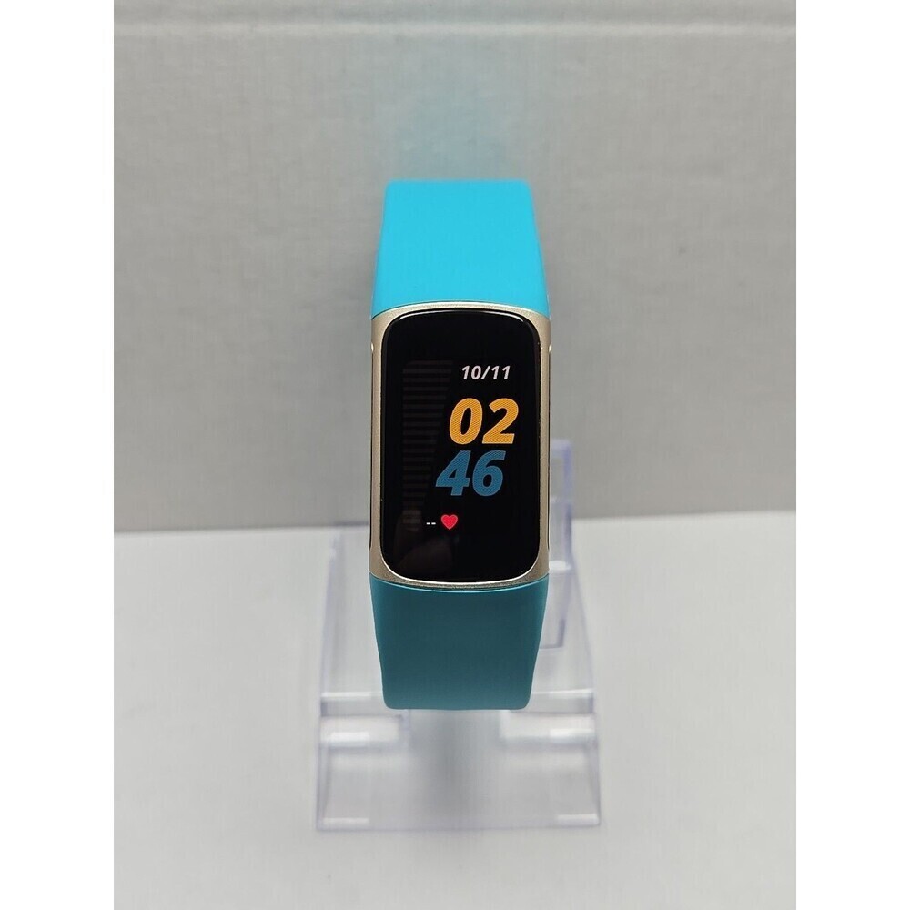 Fitbit Charge 5 Fitness Tracker GPS SpO2 Sleep Monitor Activity W/ Charger Watch